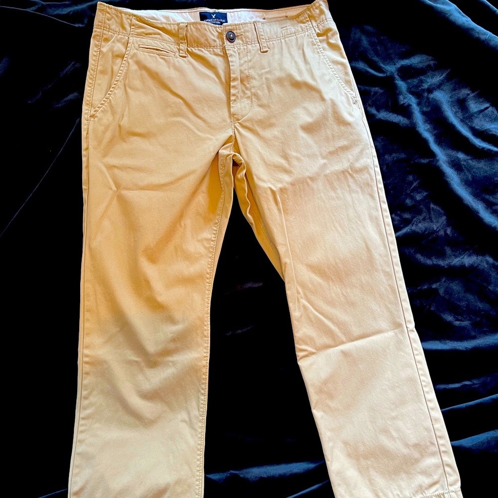 American Eagle Khakis